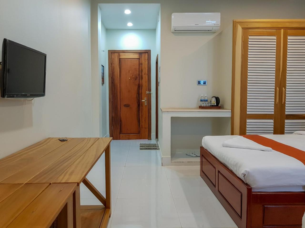 Montagne Regency Kampot Exterior foto